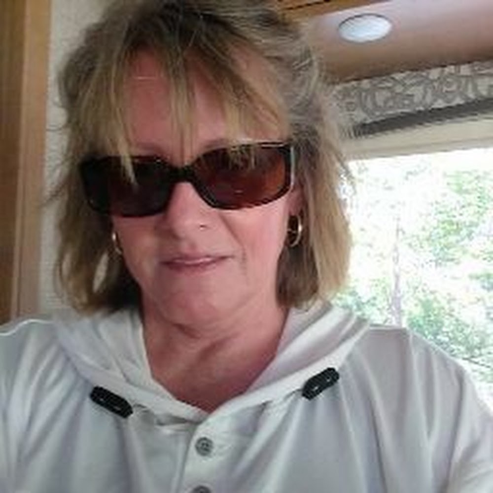 Meet your Posher, Gaye saling